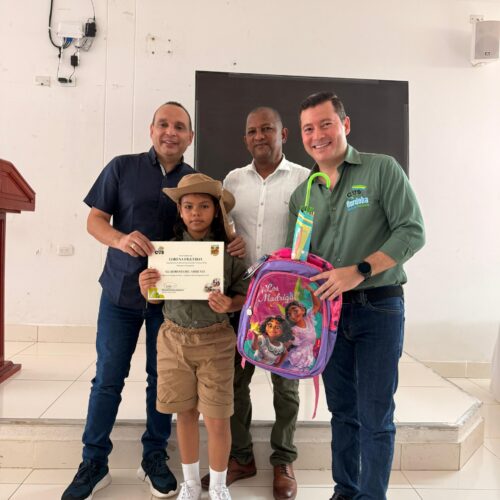 Imagen De Niños Guardianes Del Ambiente Graduados Por La CVS